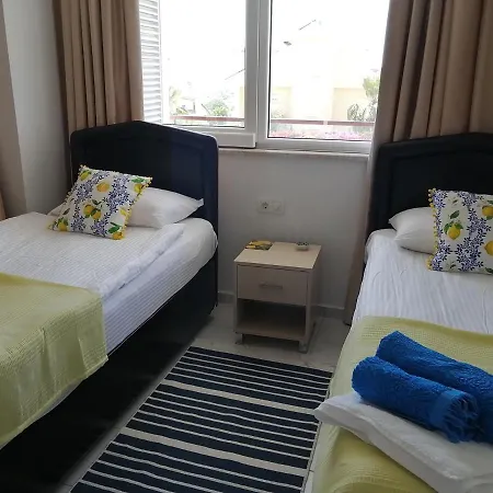 Babylon 1 With Private Pool סייד